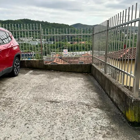 Rute 21 Border Between Como And Switzerland Private Parking Lägenhet